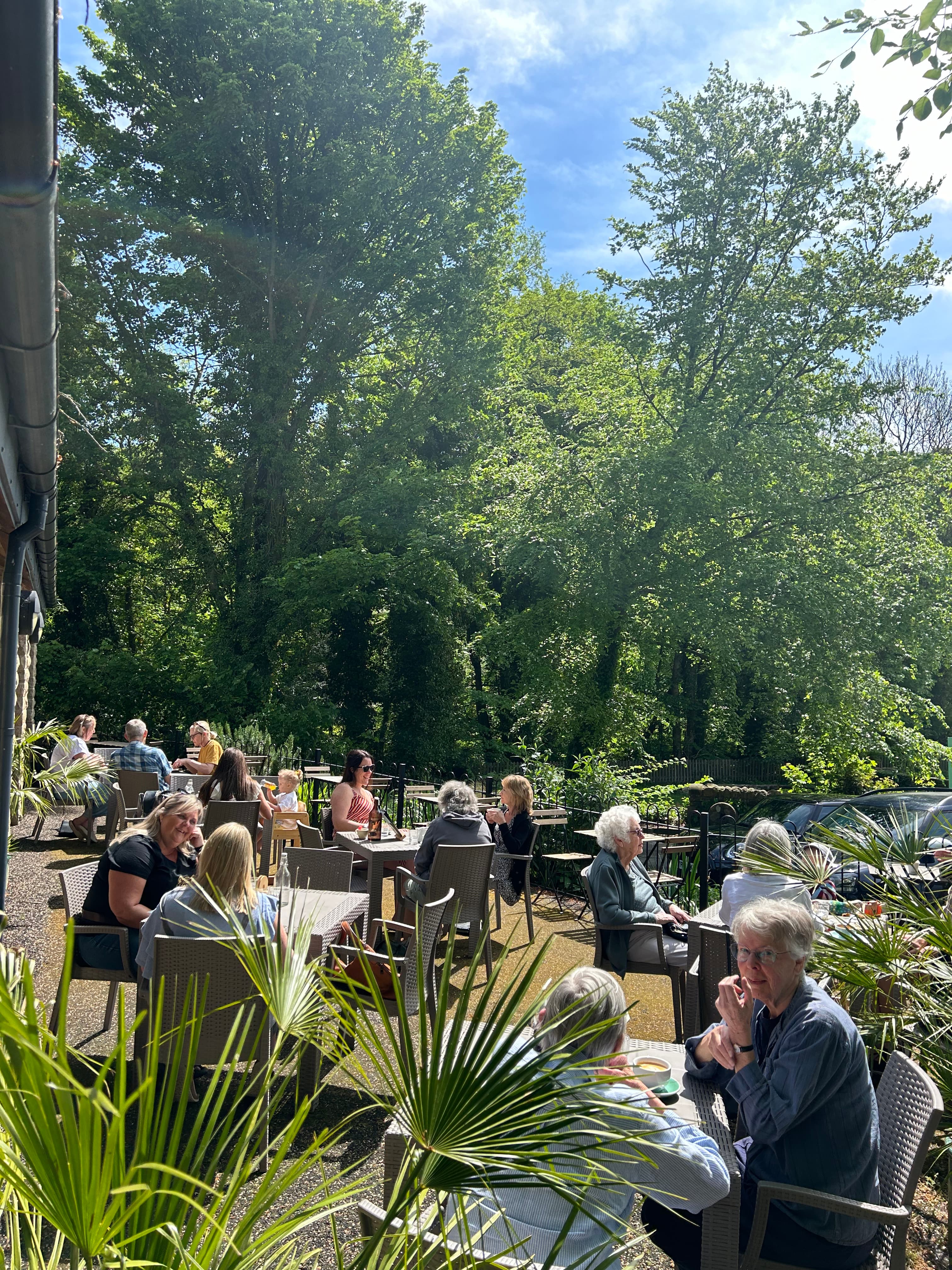 Abbeydale café